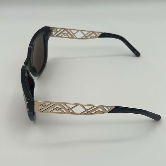 TORY BURCH ECLECTIC CHEVRON TORTISE SUN GLASSES WITH GOLD DETAIL - Picture 3 of 15
